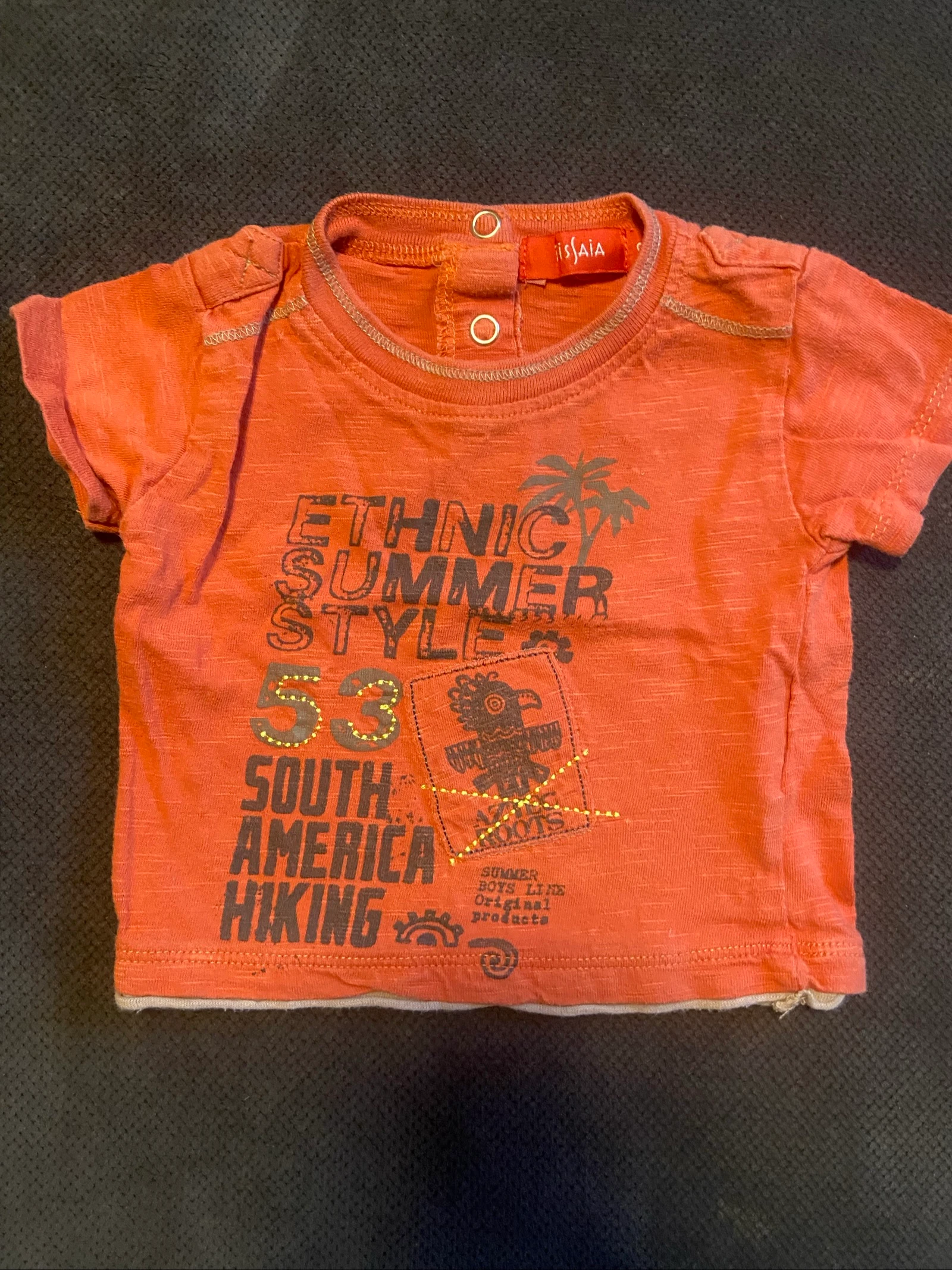 Tee shirt